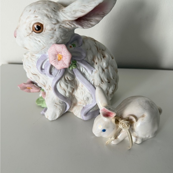 Other - Charming White Rabbit Figurine Set